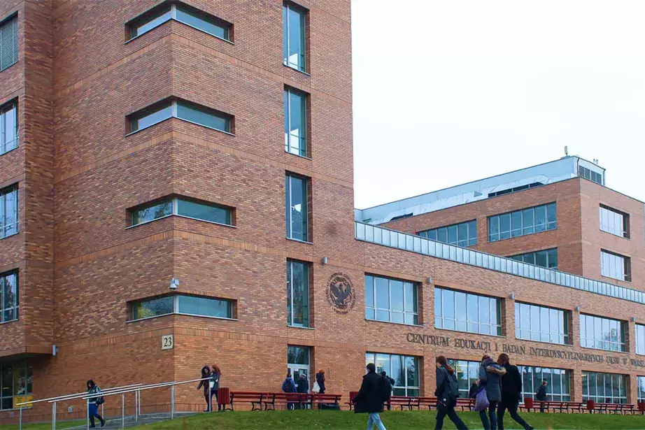 Kardinal Stefan Üniversitesi
